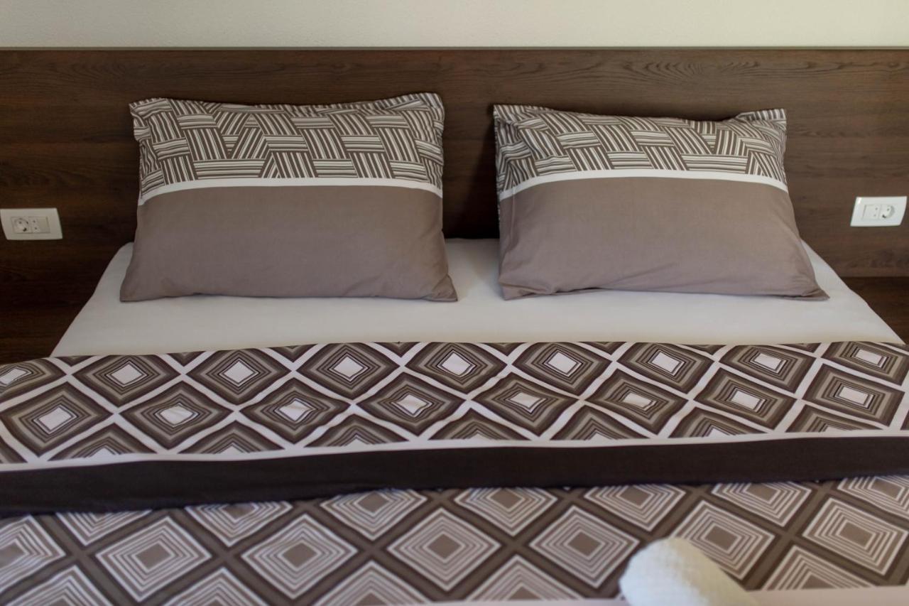 Apartmani Mia Prozor Luaran gambar