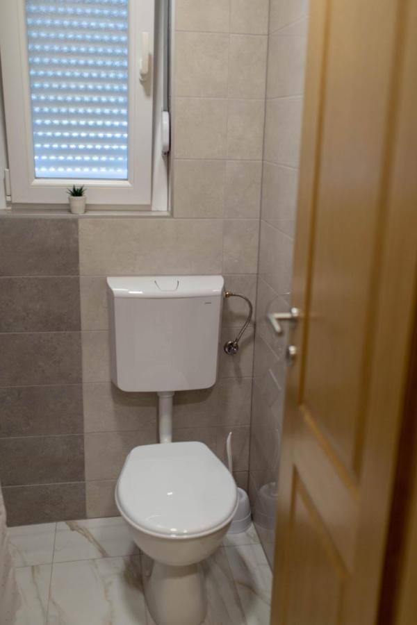 Apartmani Mia Prozor Luaran gambar