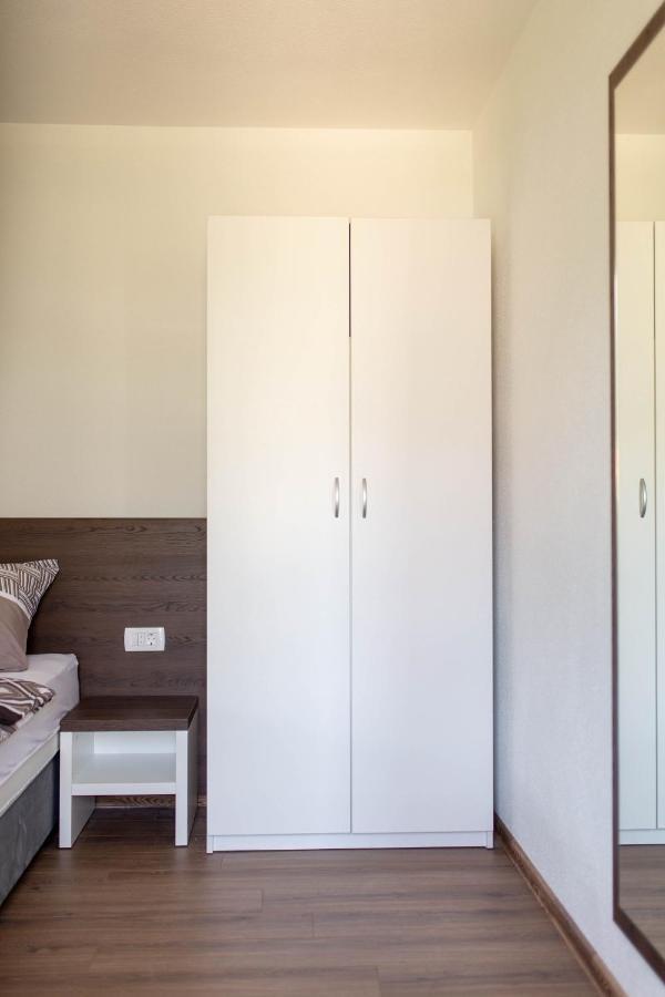 Apartmani Mia Prozor Luaran gambar