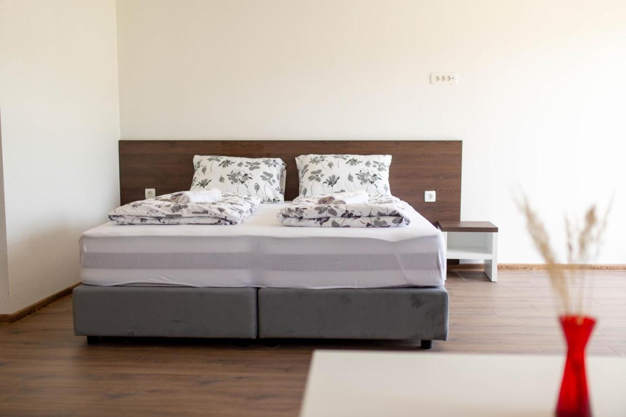 Apartmani Mia Prozor Luaran gambar
