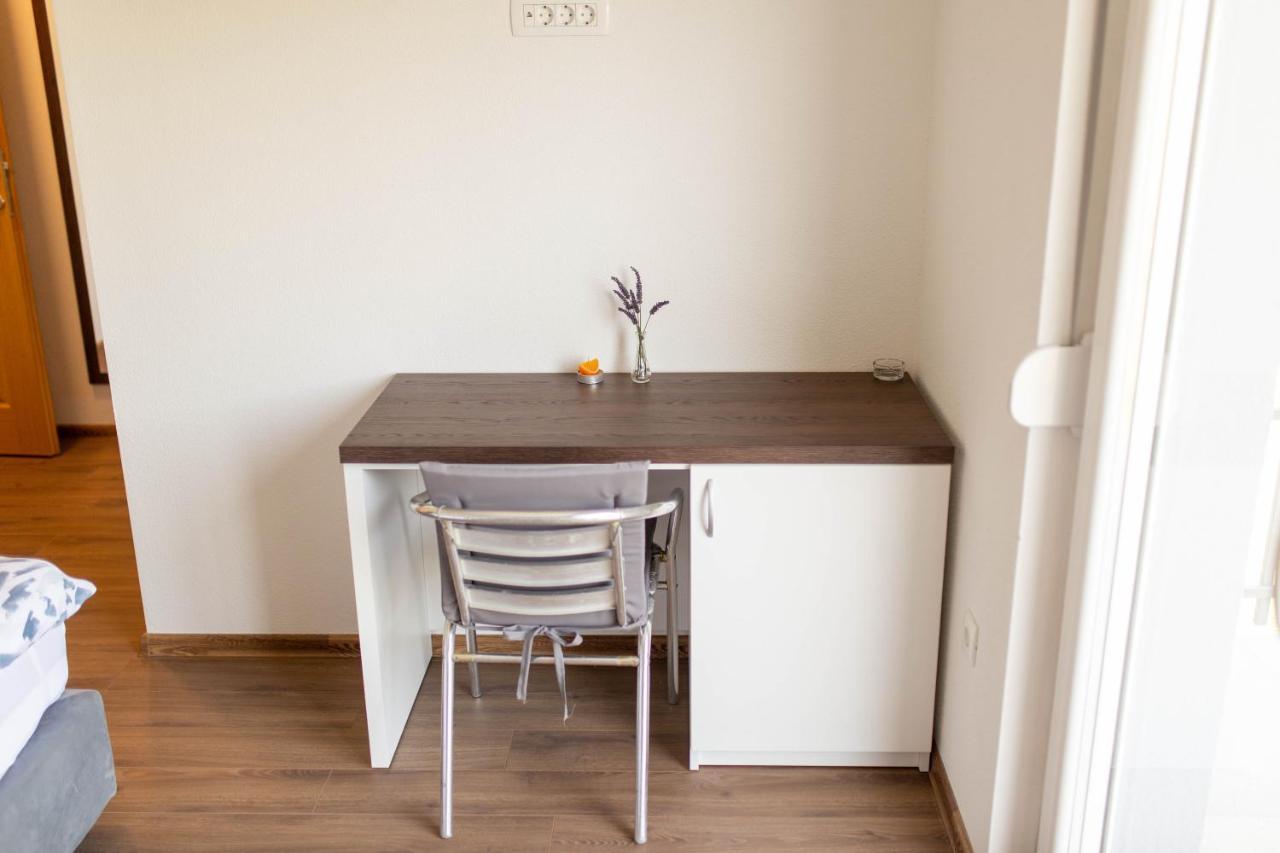 Apartmani Mia Prozor Luaran gambar