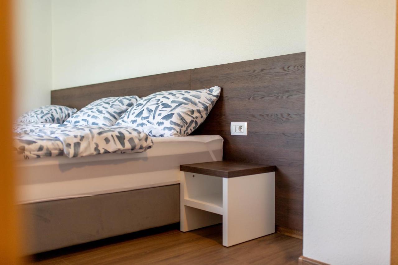 Apartmani Mia Prozor Luaran gambar
